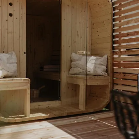 Apartment Alma By Oskar - Boutique Mit Privater Outdoor-sauna Und Garten *
